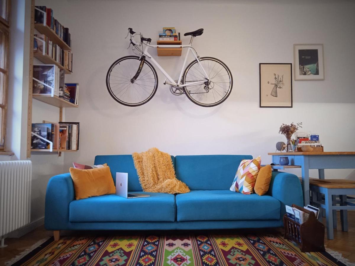 Good Mornings Apartment